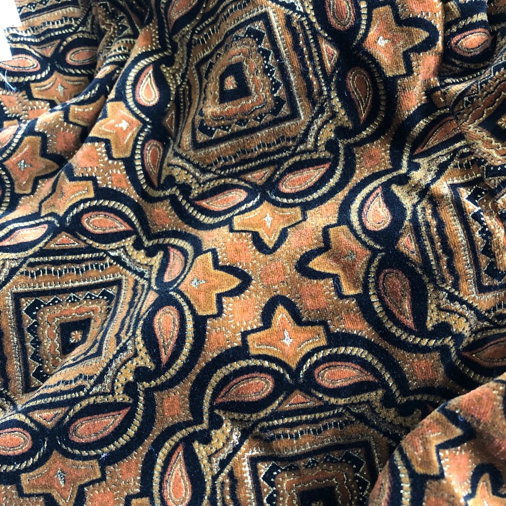 Vintage In•Wear Tile Print Metallic Velvet Jacket - Picture 8 of 8